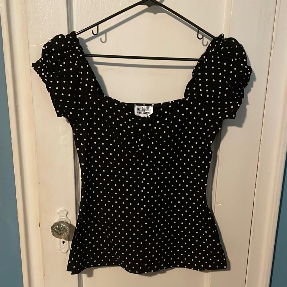 Unique Vintage Black and White Polka Dot Puff Sleeve Fitted Blouse